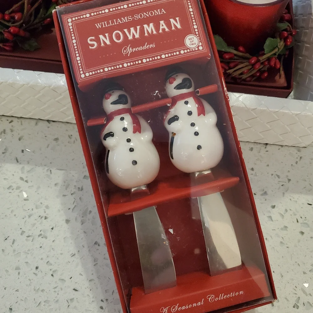 WILLIAMS SONOMA SNOWMAN SPREADERS - SET OF 2
